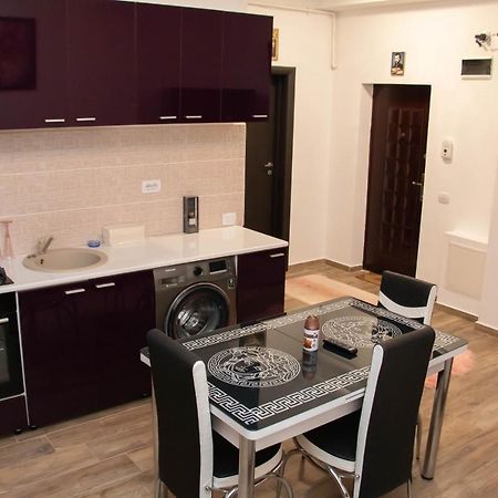 Apartament Capitala Militari Rosu Roşu Exterior foto