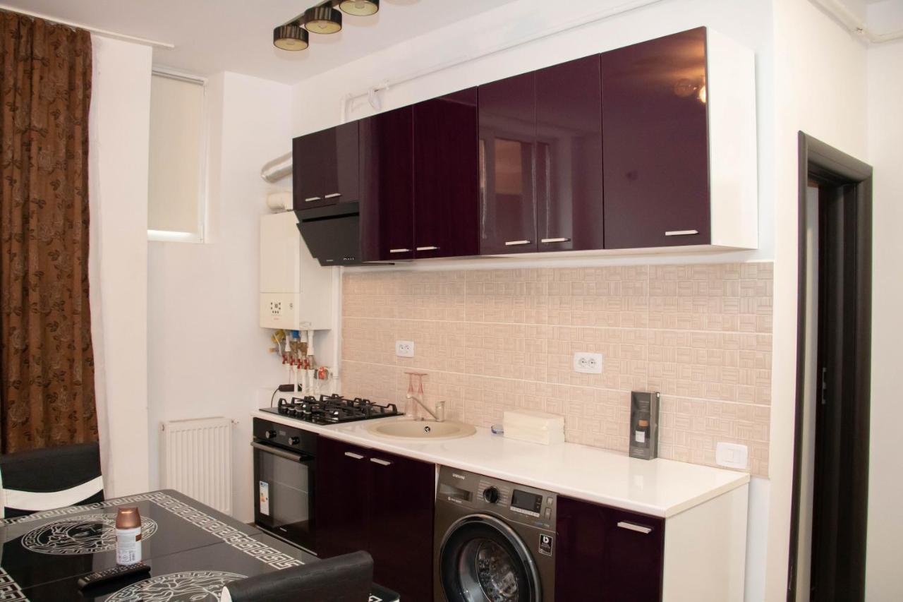 Apartament Capitala Militari Rosu Roşu Exterior foto