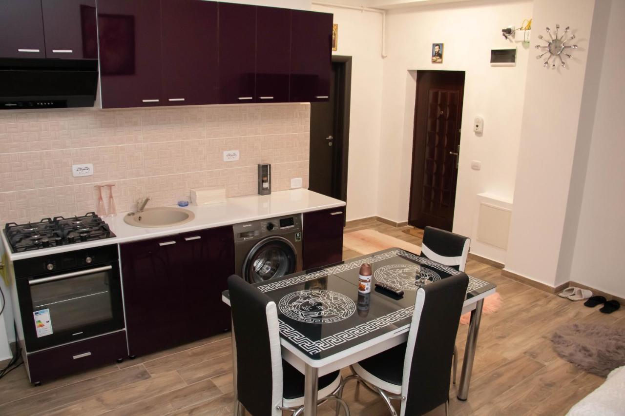 Apartament Capitala Militari Rosu Roşu Exterior foto